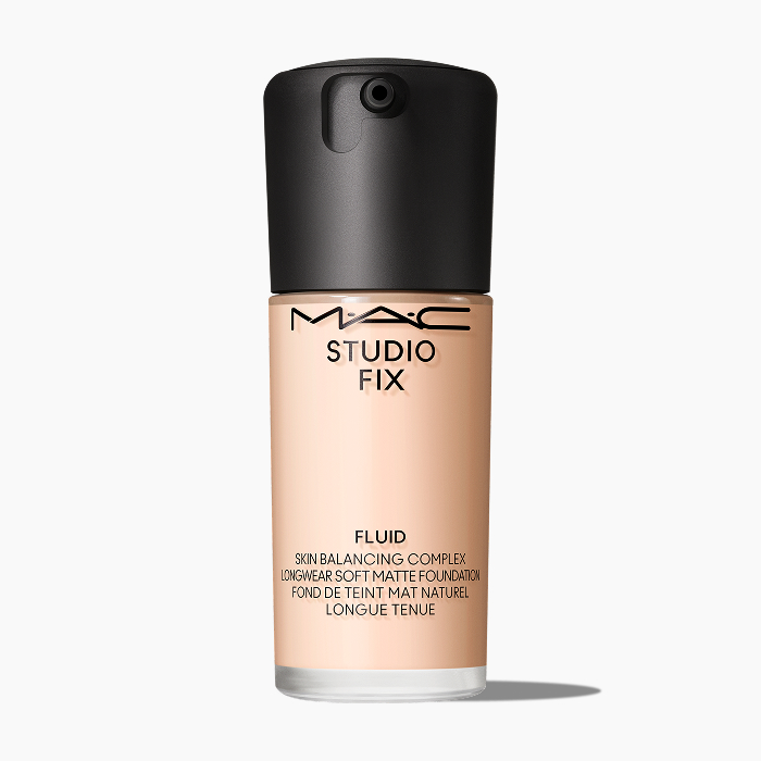 STUDIO FIX FLUID LONGWEAR SOFT MATTE FOUNDATION